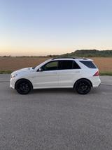 Mercedes-Benz GLE 43 AMG Mercedes-AMG GLE 43 4MATIC AMG - weiße Mercedes-Benz GLE-Klasse