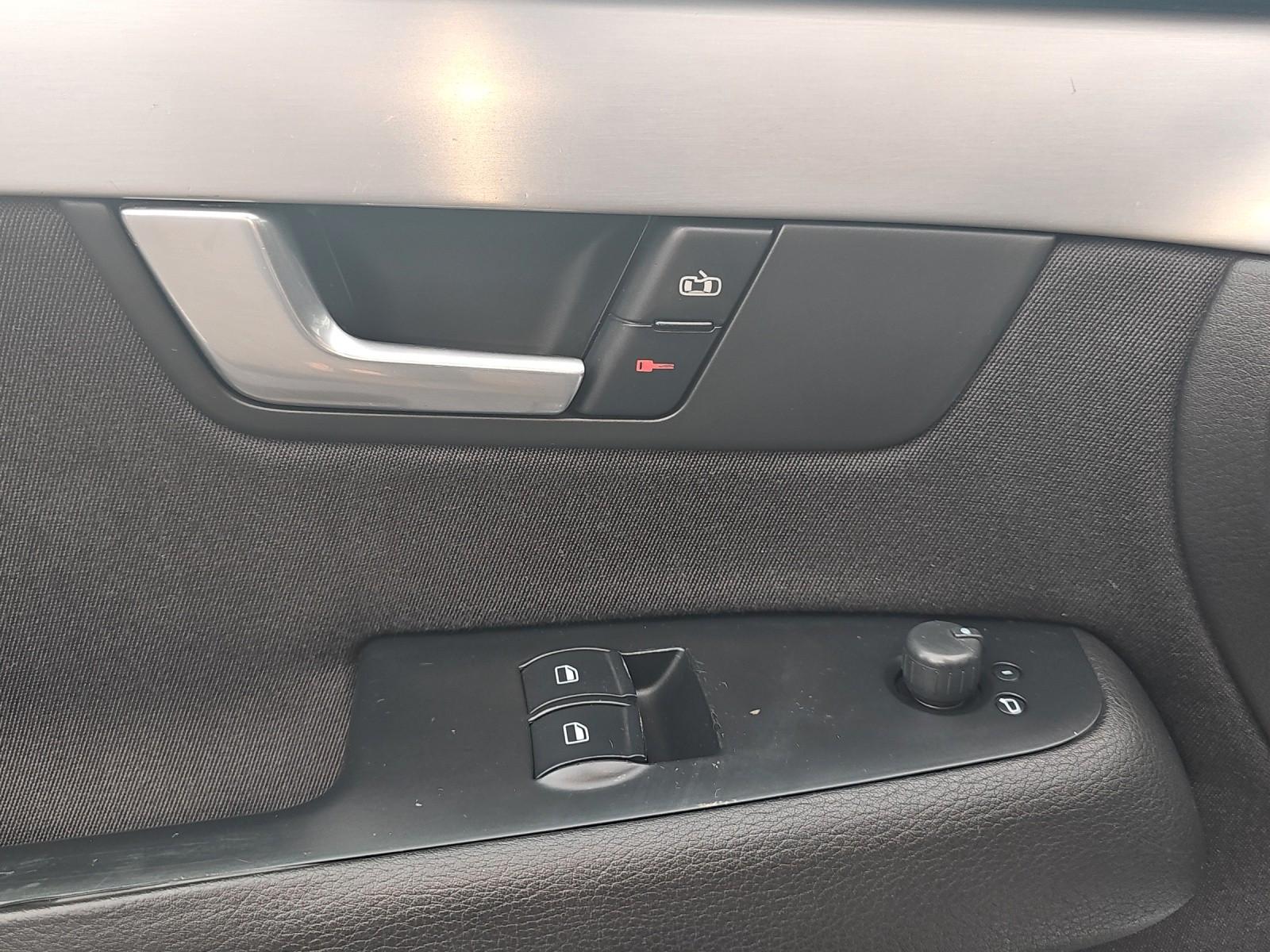 Audi A4 2006 — photo 41