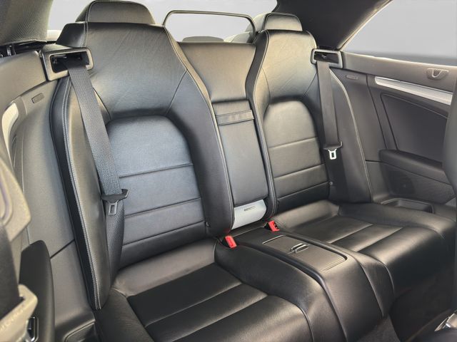 Fahrzeugabbildung Mercedes-Benz E 350 CDI Cabrio Airscarf+Leder+Kamera+H&K Sound