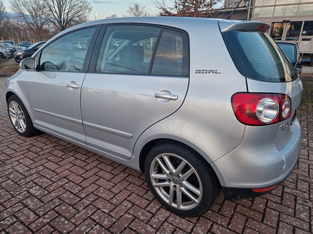 Volkswagen Golf Plus 1.6 Sportline Automatik