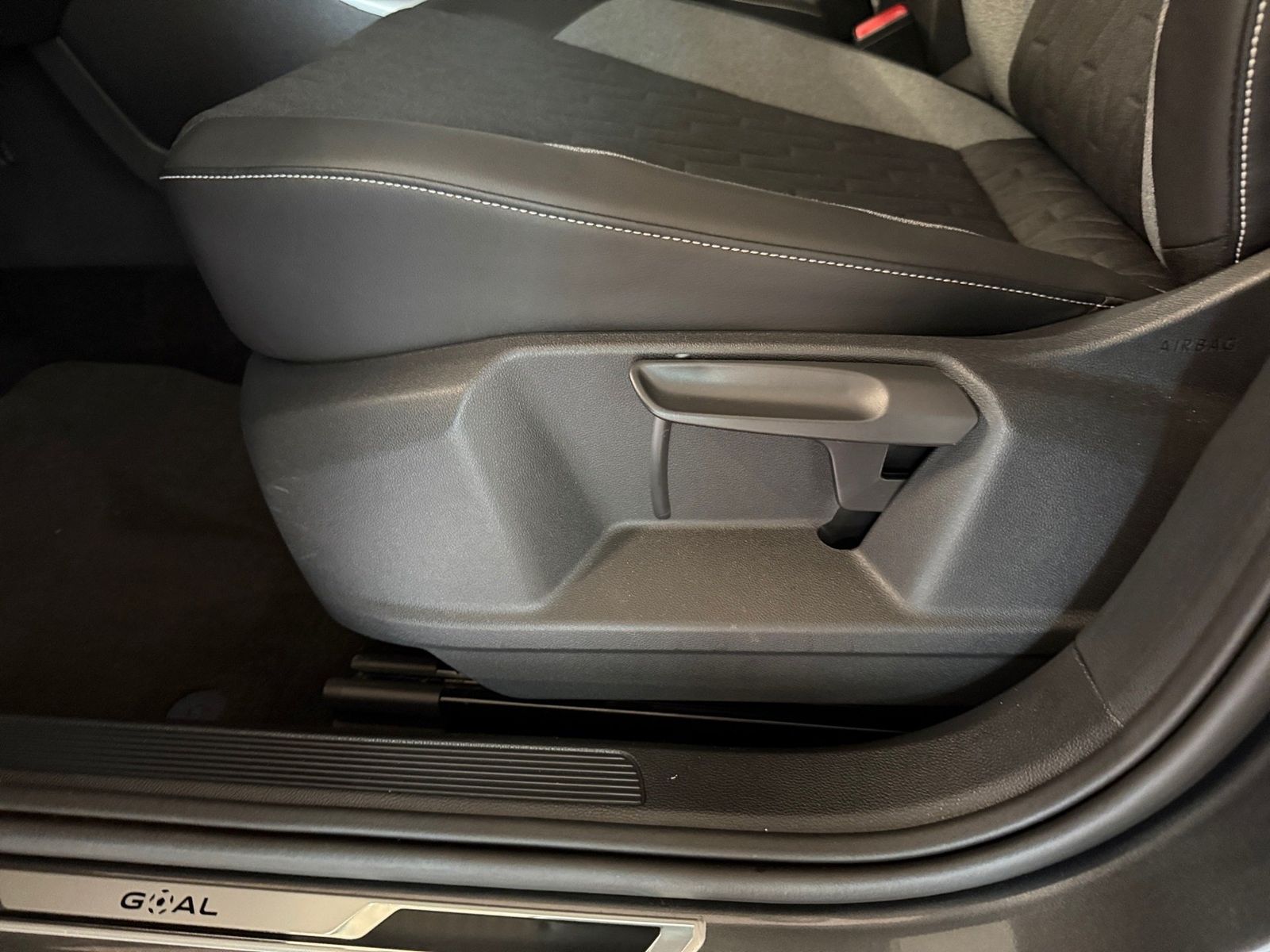Volkswagen T-Roc - Bild 20