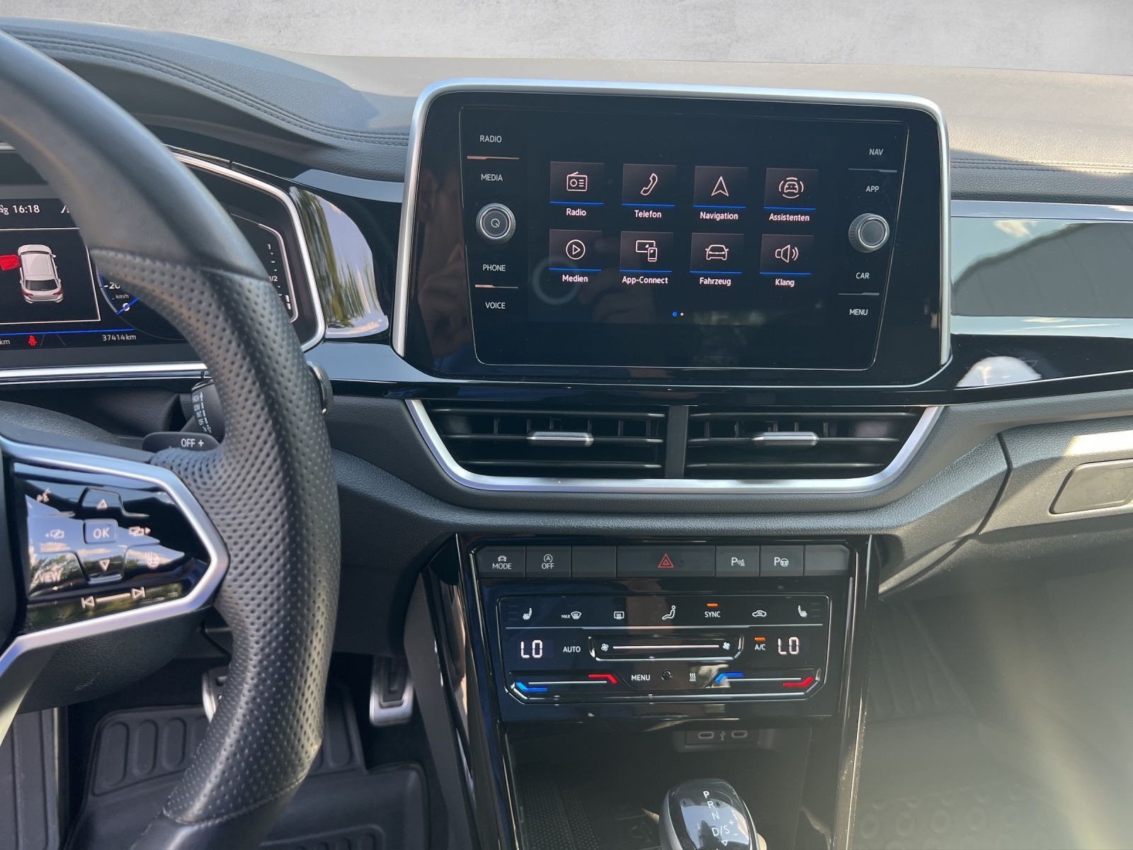 T-Roc R-Line 1.5 TSI DSG Standhzg.