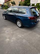 Volkswagen Passat Variant 2.0 TDI | Pano | HeadUp | 8x Reif - Volkswagen Passat Variant in Kassel