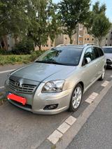 Toyota Avensis 2.4L | Automatik | TÜV 05/26 - Toyota Avensis in Düsseldorf