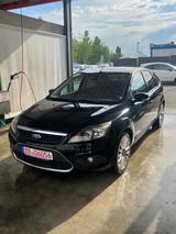 Ford Focus 1,8 Black Magic Black Magic - Ford Focus: Black Magic