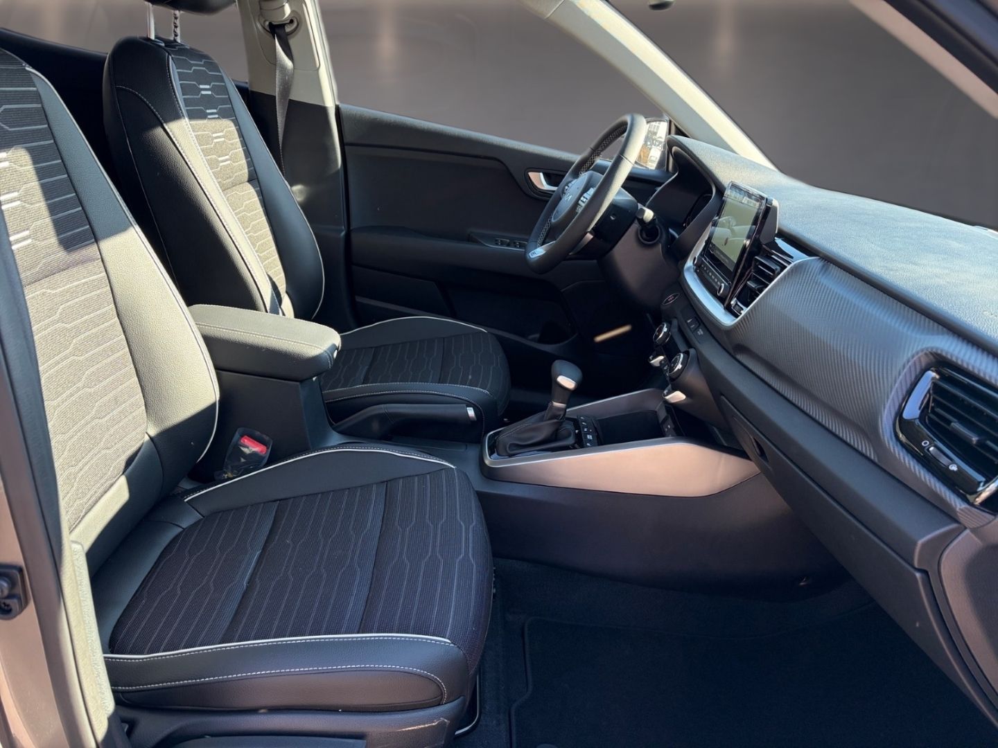Fahrzeugabbildung Kia Stonic (YBCUV) GT Line Navi LED Apple CarPlay An