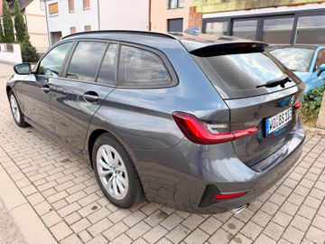 BMW 330 - 6