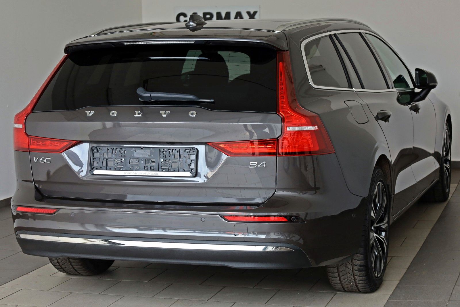 Fahrzeugabbildung Volvo V60 Kombi Plus Bright Leder,Navi,LED,PanDach,ACC