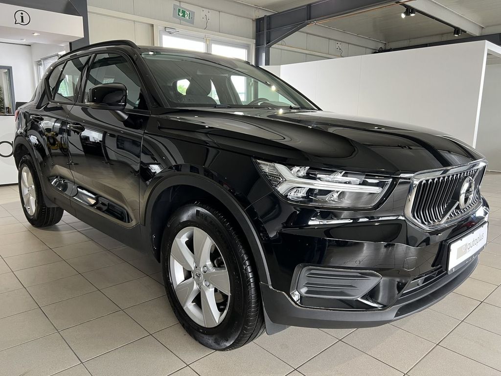 Volvo XC40 T3 Momentum Core Kamera LED WinterP Navi