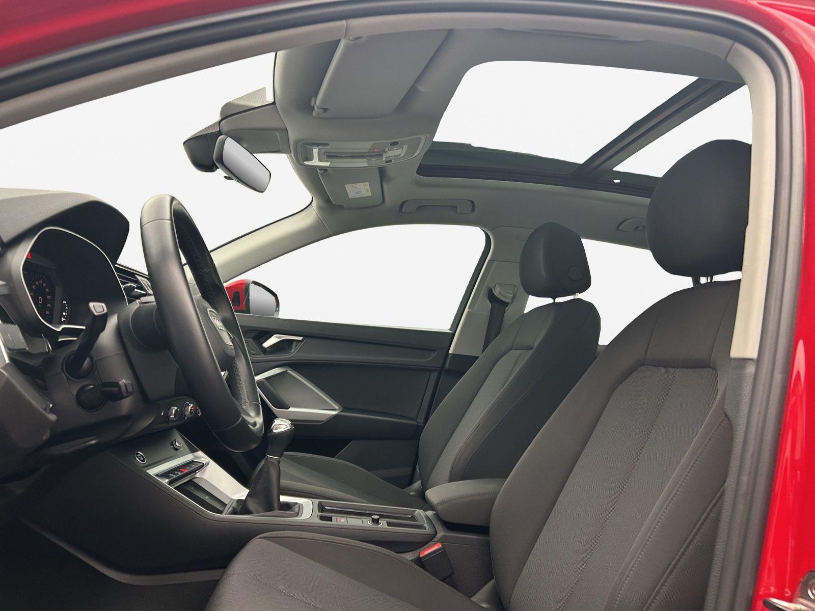 Audi Q3 35 TDI S line*Pano*LED*Virtual*Smartphone Int, миниатюра 10