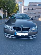 BMW 320i Coupé - - BMW 320 aus 2011: Coupe, 320i