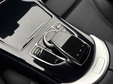 Mercedes-Benz C 220d T BlueTec|Kamera|LED|Navi|Standheizung
