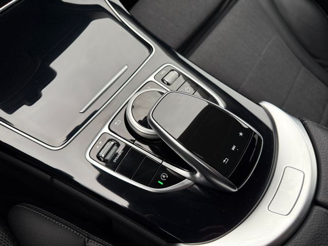 Mercedes-Benz C 220d T BlueTec|Kamera|LED|Navi|Standheizung