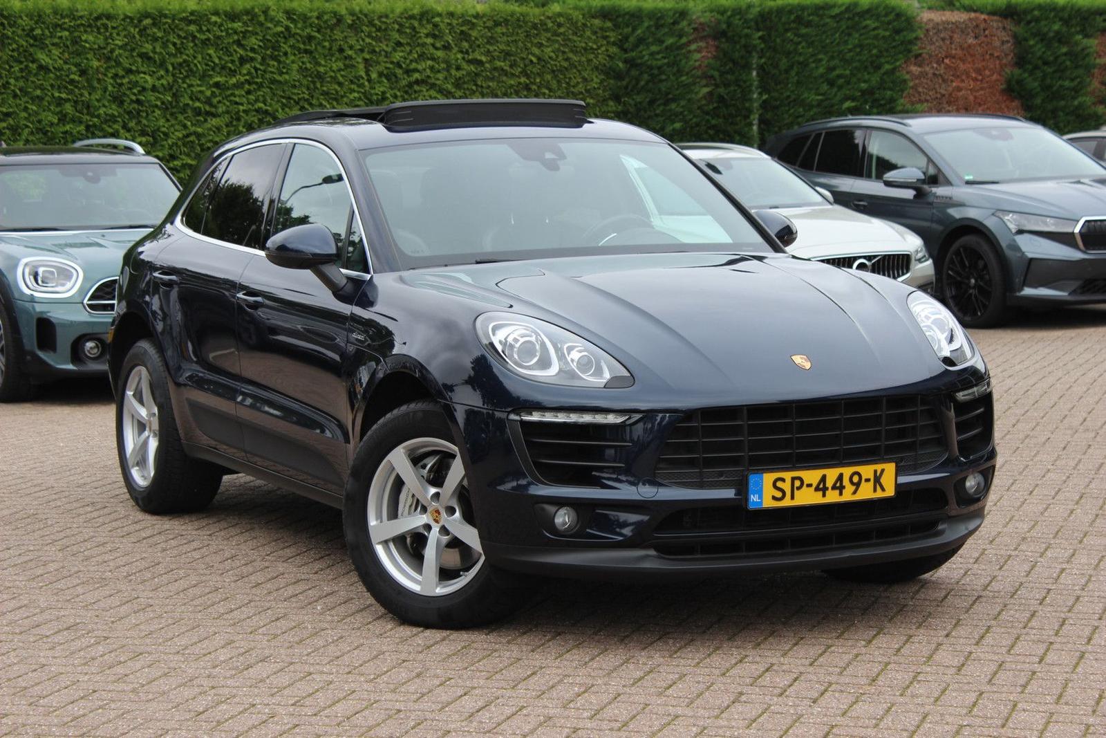 Porsche Macan 3.0 D S / Panoramadak / Adaptieve Stoelen