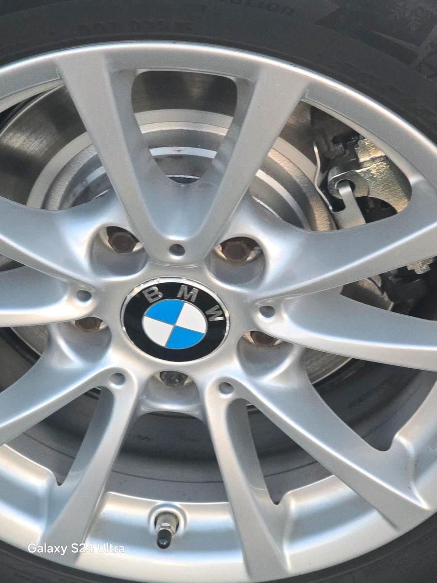 BMW 320 2005 — photo 9