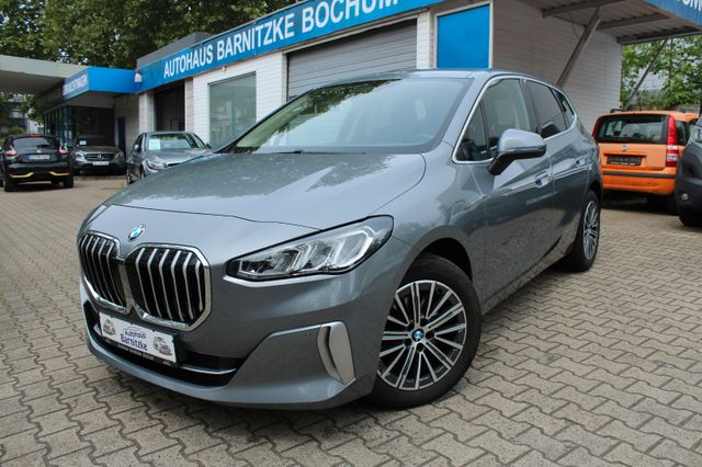 BMW 218i Active Tourer Luxury Line*Kamera*Navi*LED*