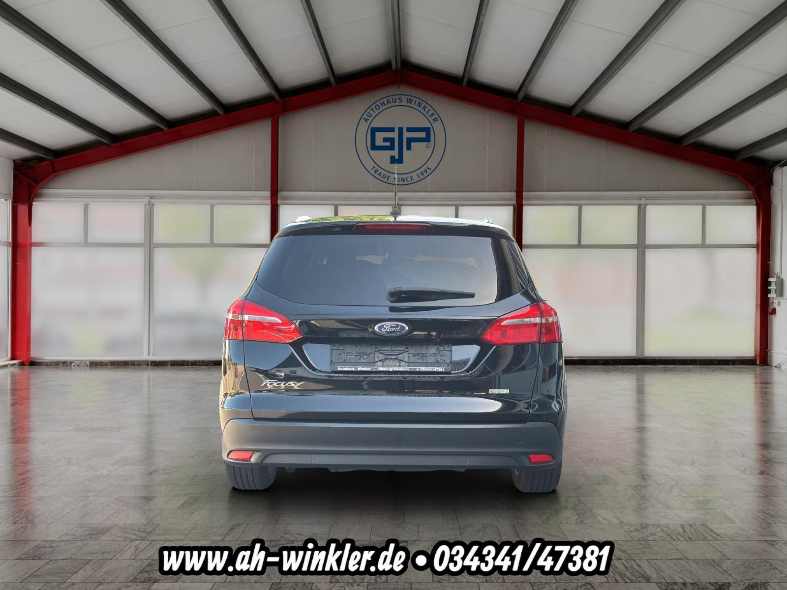 Ford Focus Turnier Titanium Kamera*Winterpaket*Klimaa