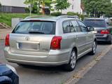 Toyota Avensis T25 2.4 Autom. Xenon Tempo ... - Toyota Avensis T25 mit Benzin-Antrieb