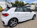 Audi A1 Sportbac 30 TFSI*2x S line*NAVI*XENON*PDC*ALU - Audi A1: 1.2
