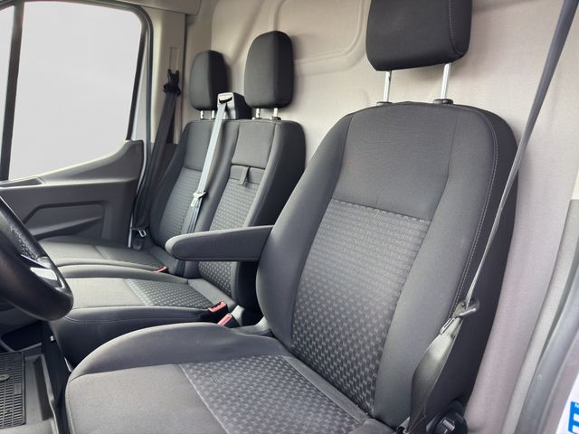 Fahrzeugabbildung Ford Transit 350 L3 Kasten+Navi+AHK+PDC