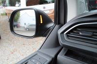 Volkswagen T6.1 Multivan 150PS DSG Navi AHK PDC 7-Sitzer