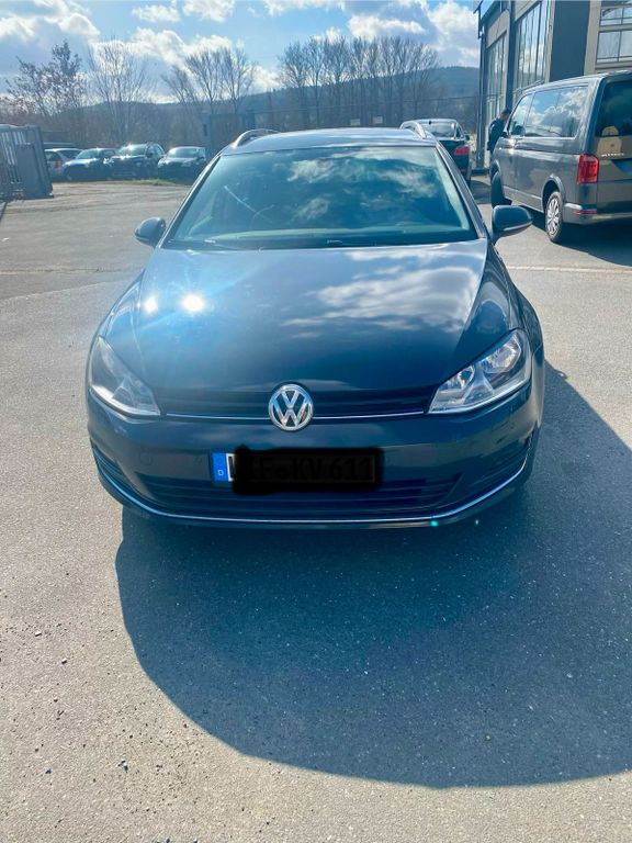 Image of Volkswagen Golf