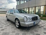 Mercedes-Benz E 240 T AVANTGARDE / AHK / Automatik / uvm.  - Mercedes-Benz E-Klasse aus 1998