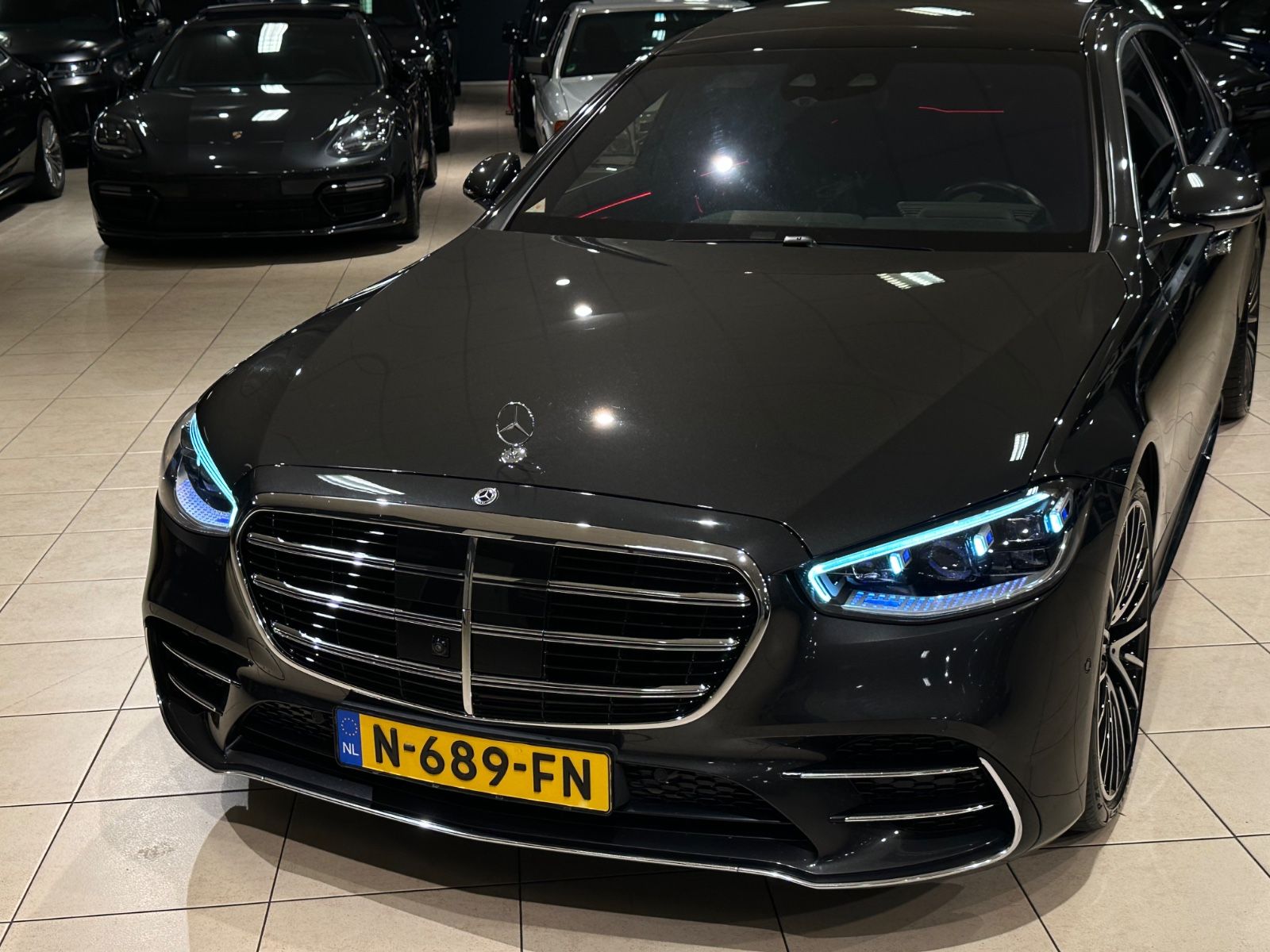 Mercedes-Benz S580 e LANG AMG/4D-BURMESTER/MASSAGE/HUD/1-HAND! imagem 3