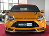 Ford Focus STEcoBoost /XENON/LEDER/ - Ford aus 2014