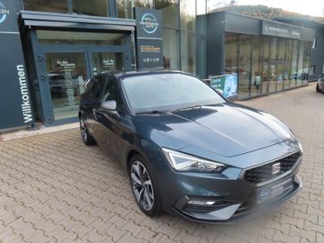 Fotografie 3 des Seat Leon FR 1.5 eTSi DSG LED Navi `18 Dynamic