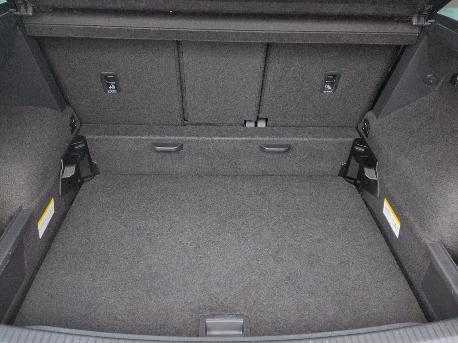 Tiguan 2.0 TDI DSG Highline AHK+PANO+HEAD-UP