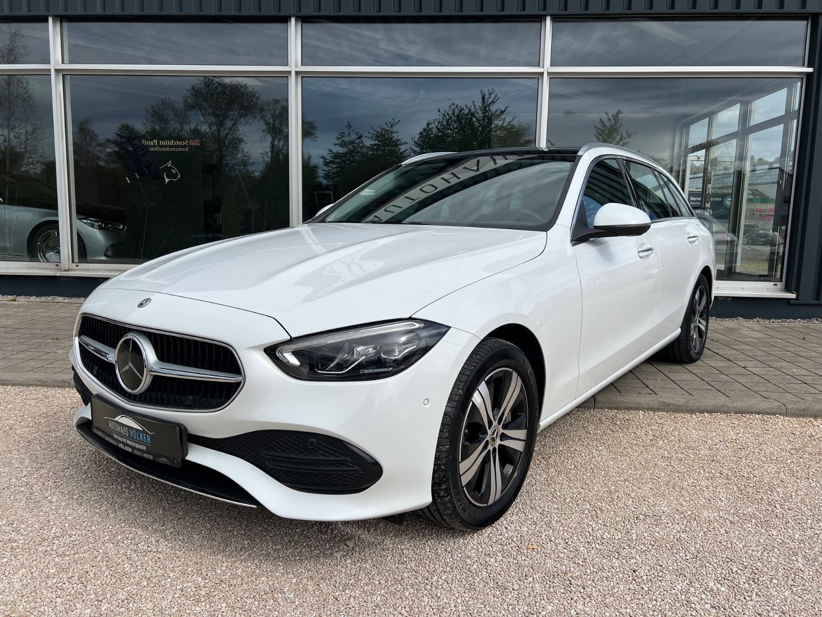 Mercedes-Benz C 300 e Design-Avantgarde+AHK+ imagem 2