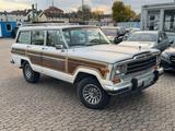 Jeep GRAND Wagoneer 4X4 - Jeep Wagoneer mit Benzin-Antrieb: Geländewagen