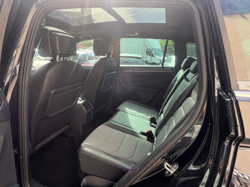 Volkswagen Tiguan 1.5 TSI OPF DSG 2x R-Line*Panorama*Top*