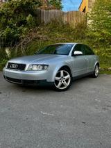 Audi A4 1.8 Turbo - HU 01/2027 - Audi A4 aus 2000: 1.8