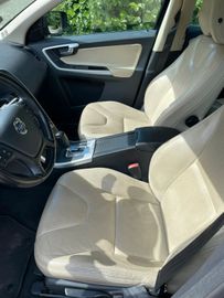 Volvo XC60 - 8