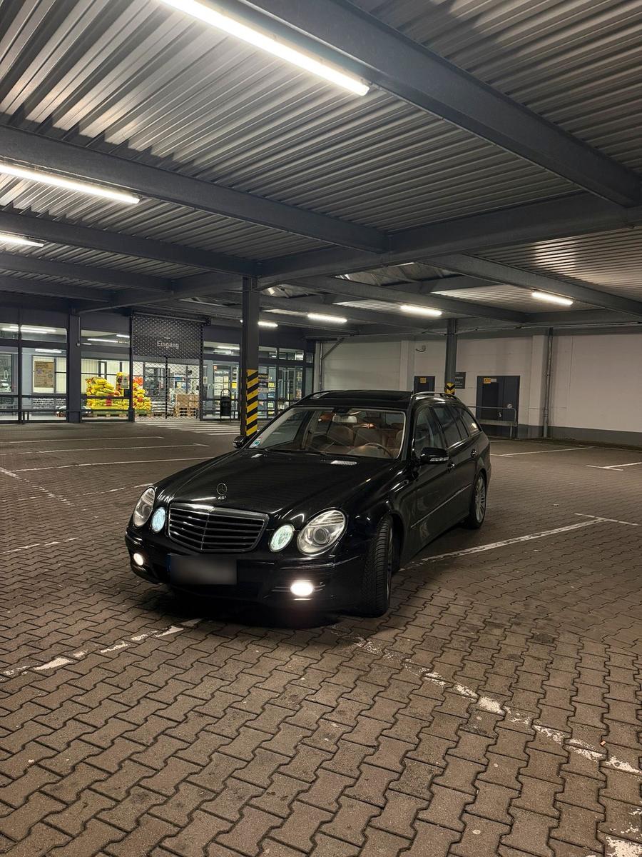 Mercedes-Benz E 280