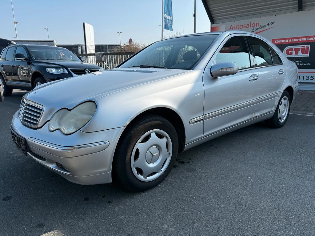 Mercedes-Benz C 180