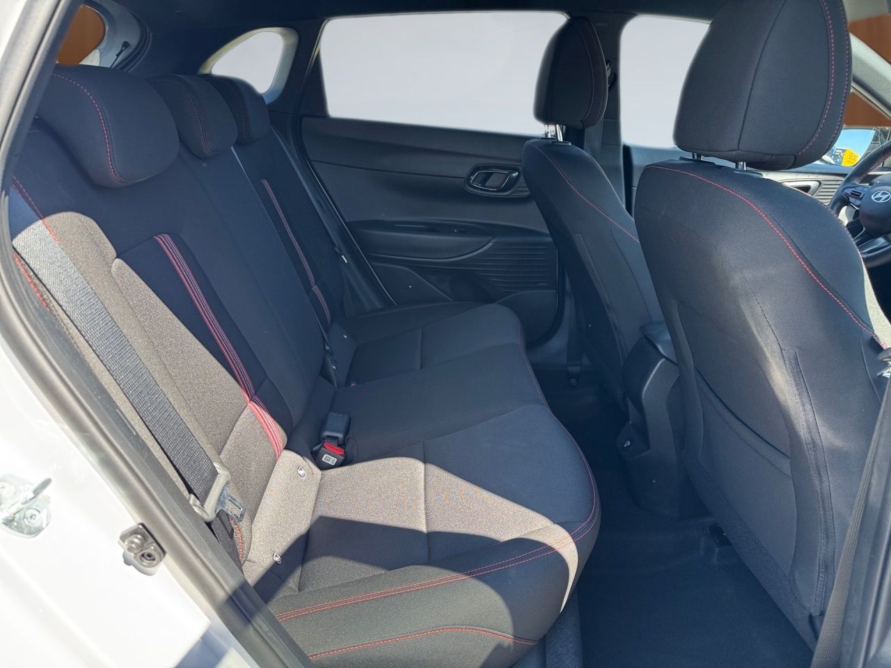 Fahrzeugabbildung Hyundai i20 N-LINE *SHZ*LHZ*NAVI*SPURH*ZV*CARPLAY*