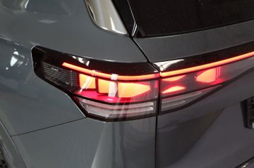 Volkswagen Tayron 1.5 eTSI 110 kW Life 7 Sitze AHK