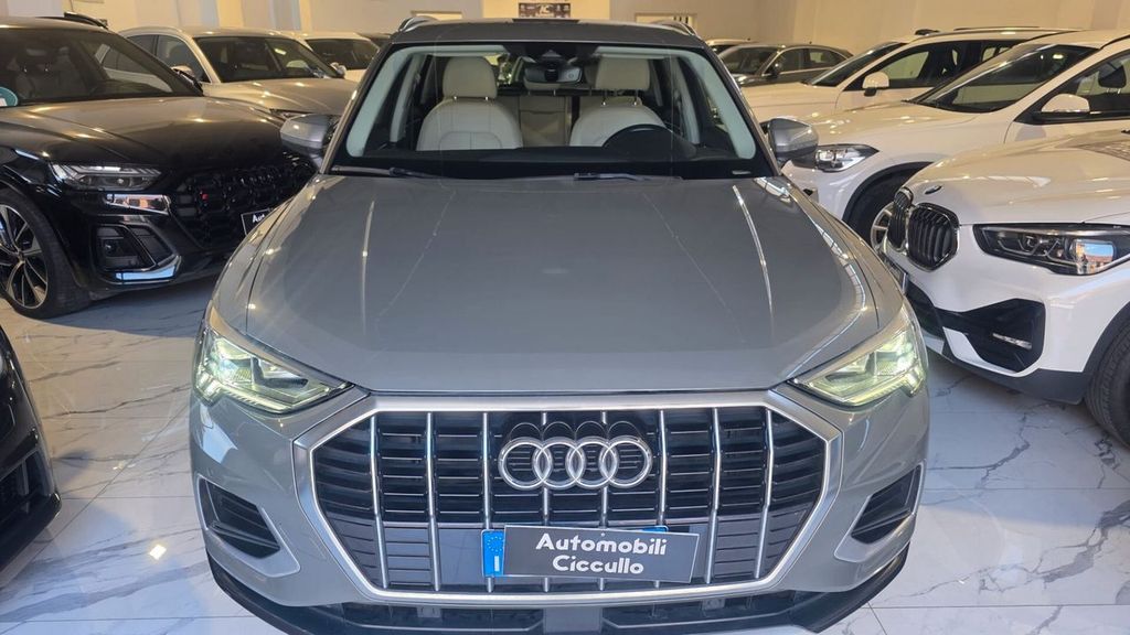 Image of Audi Q3
