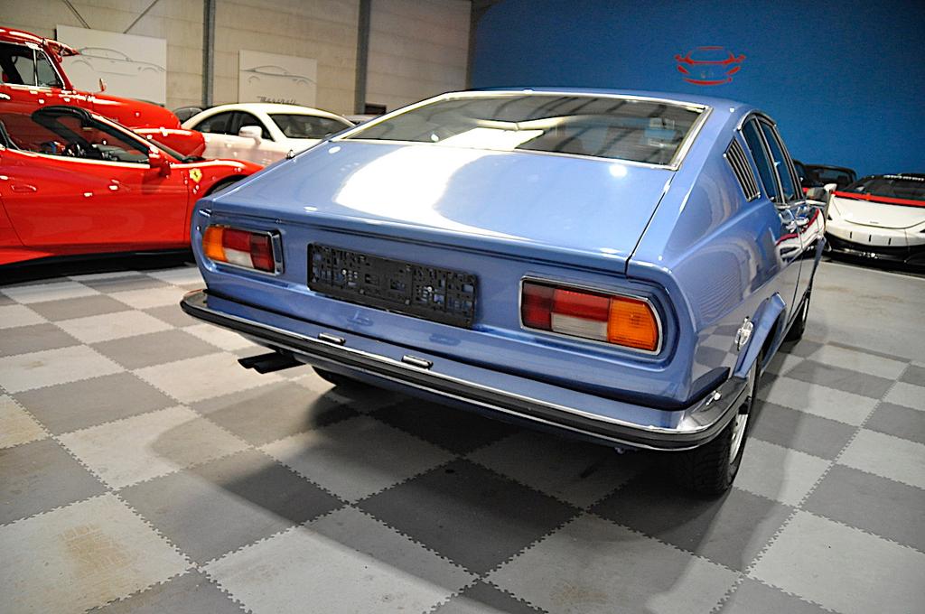 Audi 100