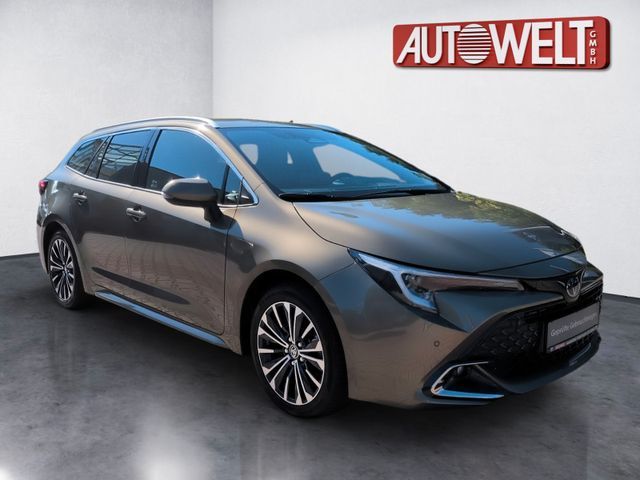 Fahrzeugabbildung Toyota Corolla Touring Sports 1.8 Team D KlimaA,LED,LM