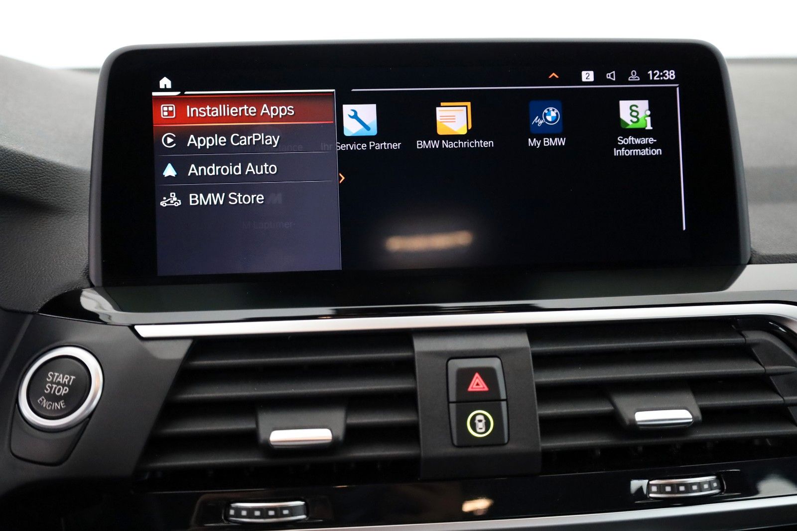 Fahrzeugabbildung BMW X4 xDrive 20 d xLine,Leder,Navi,LED,SH,Kamera