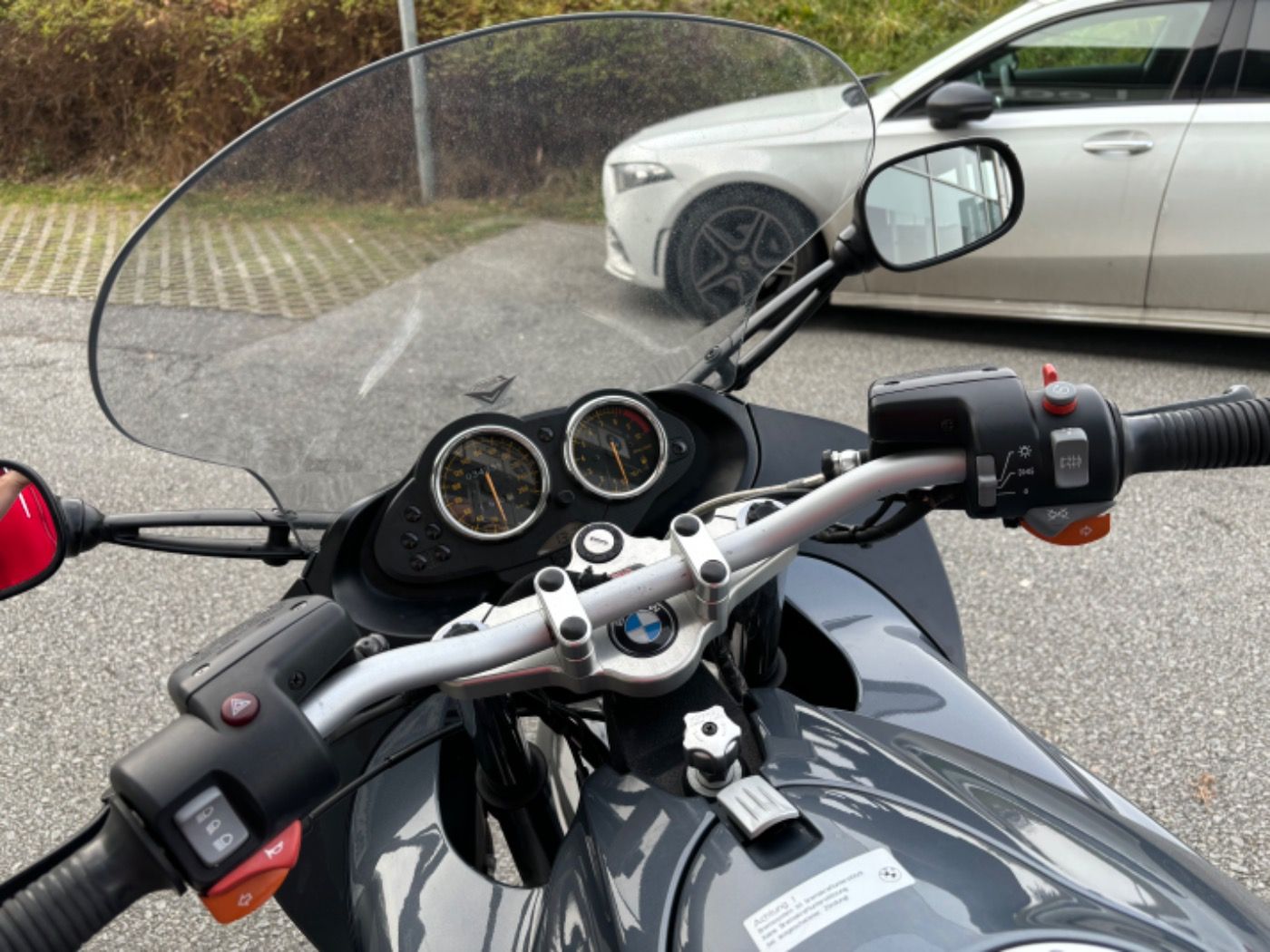 Fahrzeugabbildung BMW R 1100 S Stahlflex sehr gepflegt