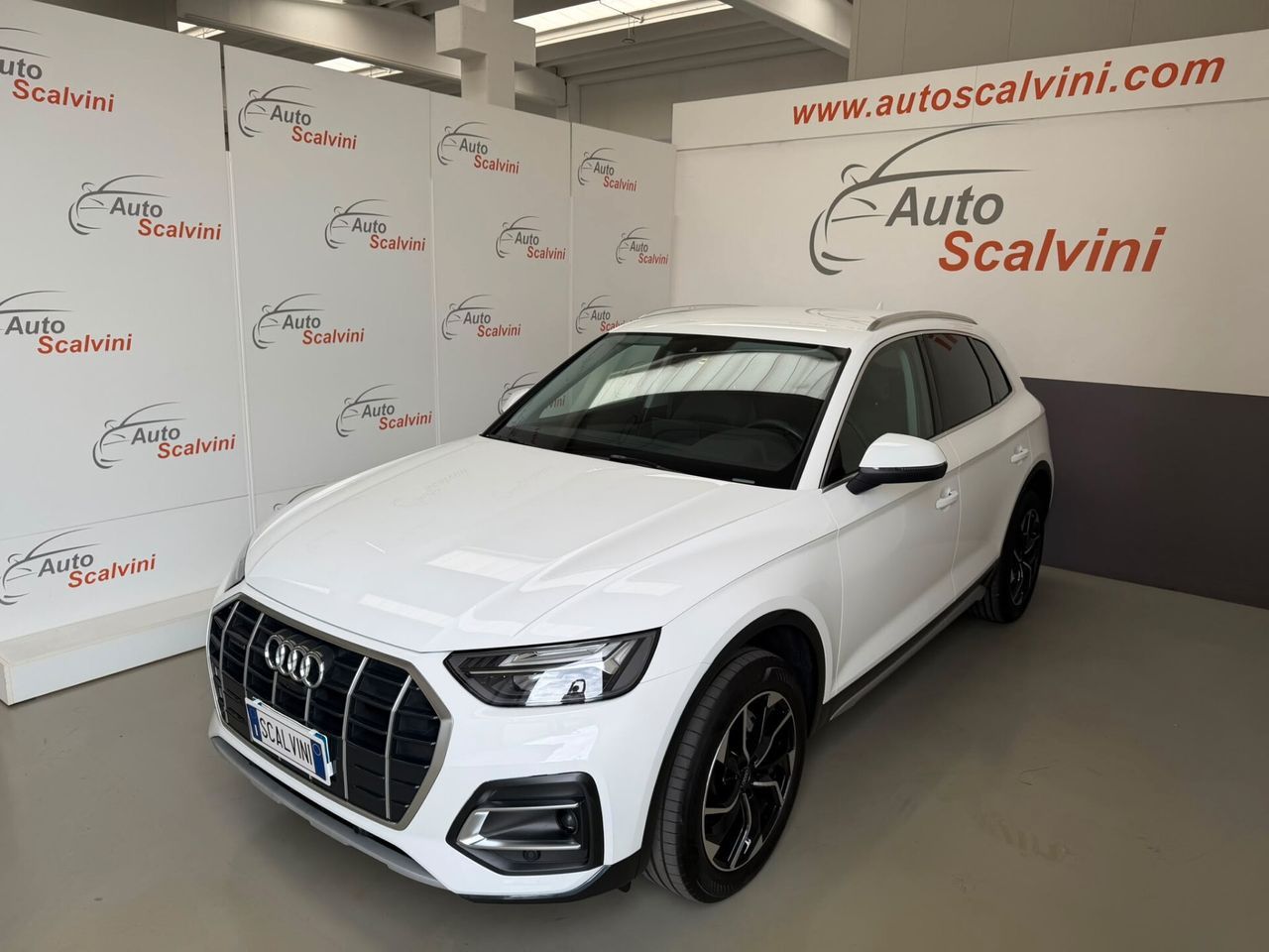 Audi Q5 40 2.0 TDI 204 CV quattro S tronic Busin imagem 3