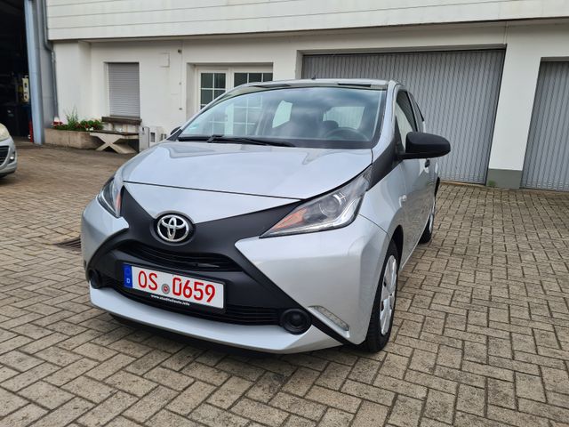 Toyota Aygo AYGO x