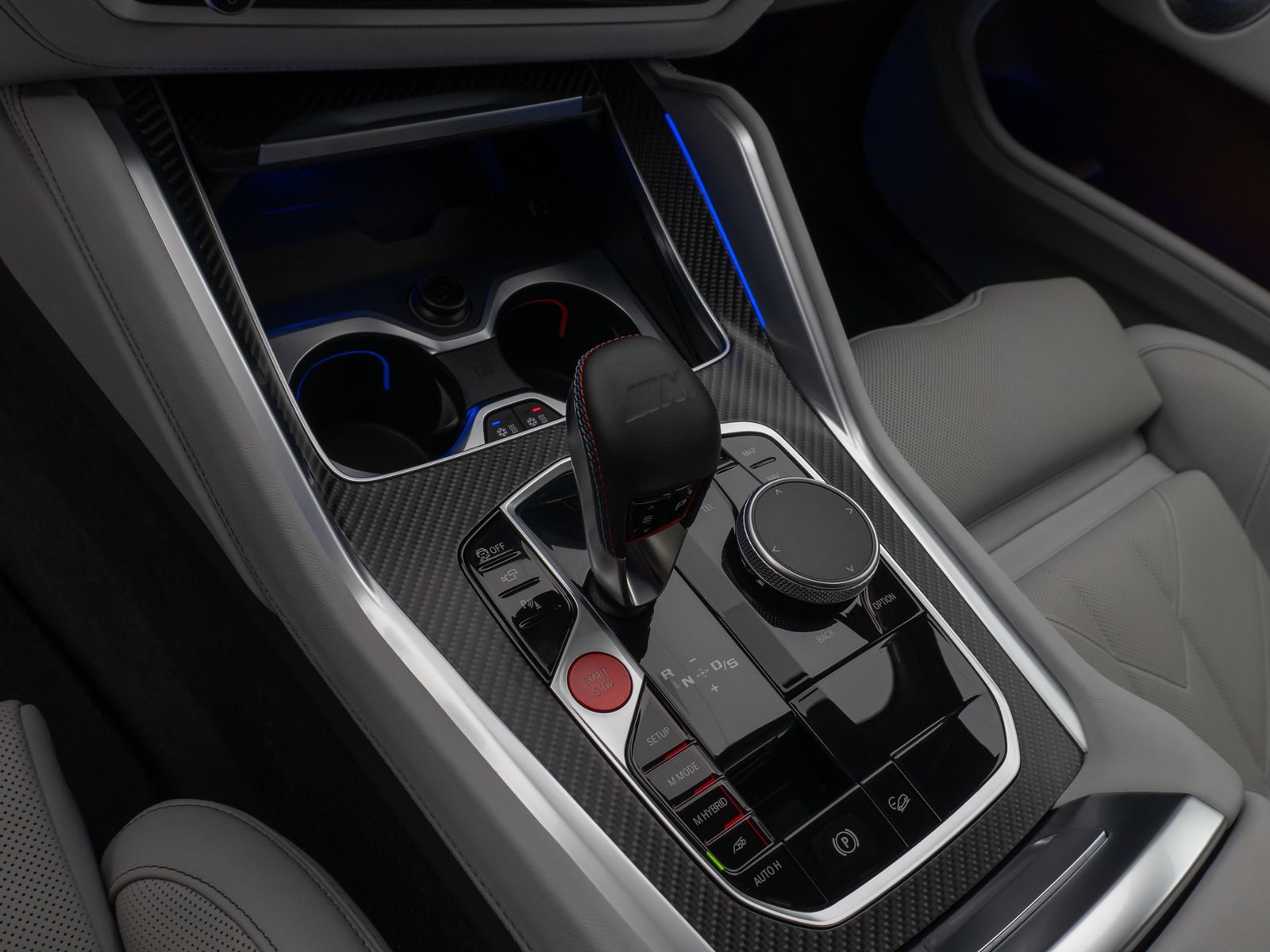 Fahrzeugabbildung BMW XM Individual M Sitze DAB B&W Massage SoftClose