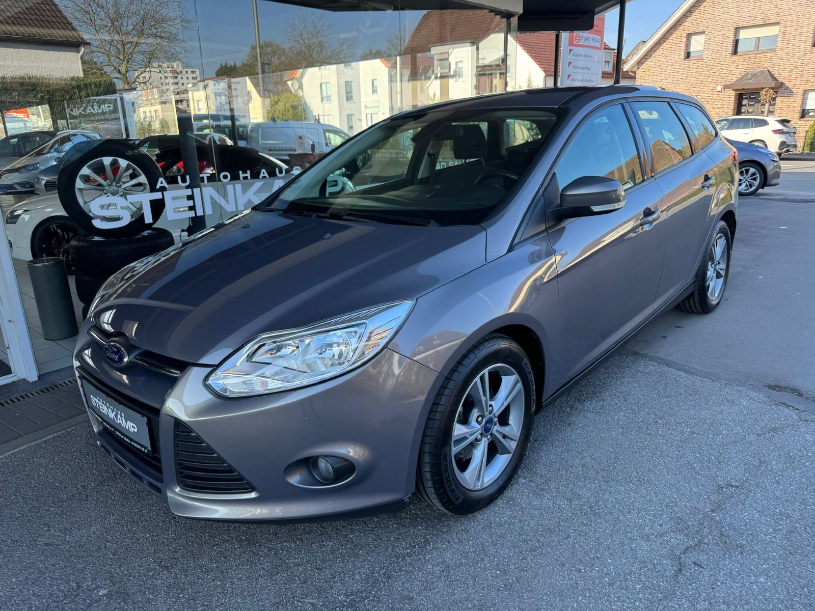 Ford Focus Turnier * Zahnriemen & Serv. NEU * AHK