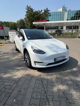 Tesla Model Y Long Range Dual Motor AWD (TÜV neu)